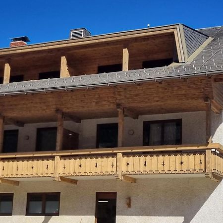 Hotel Baumgartnerhof Finkenstein am Faaker See ภายนอก รูปภาพ