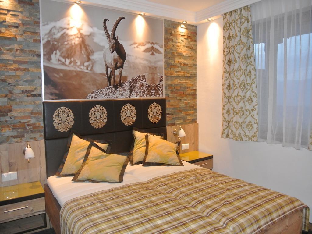 Hotel Baumgartnerhof Finkenstein am Faaker See ห้อง รูปภาพ